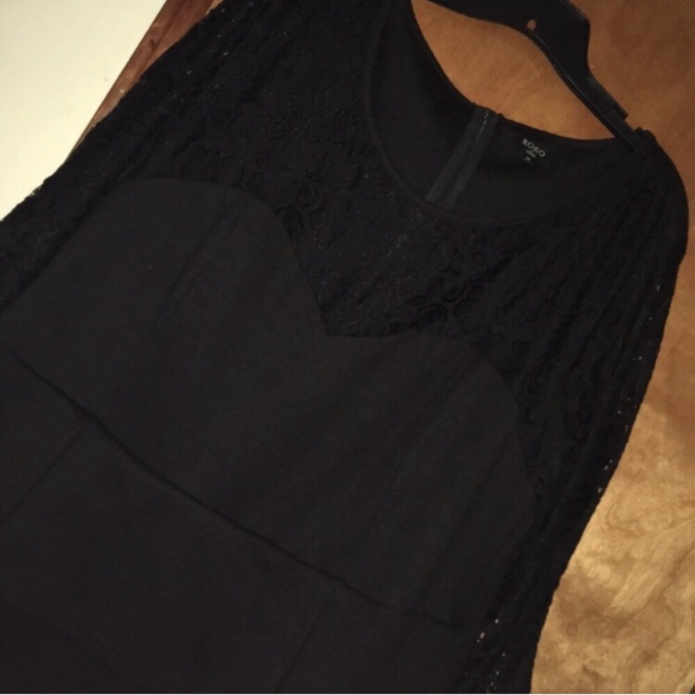 22W Black Lace Yoke and Sleeve Peplum Dress